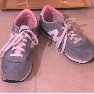 New Balance Shoes size 6.5